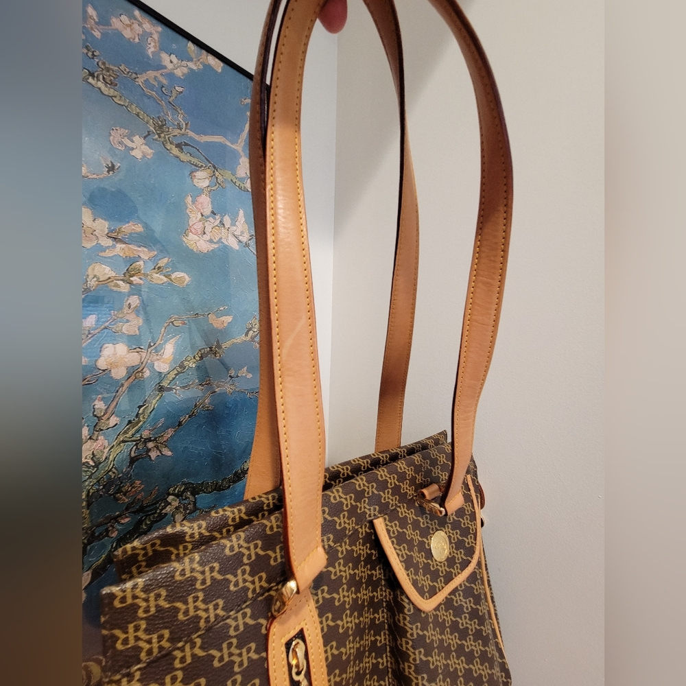 Rioni handbag Chelsea Shoulder Organizer excellent used condition leather purse - Picture 14 of 14